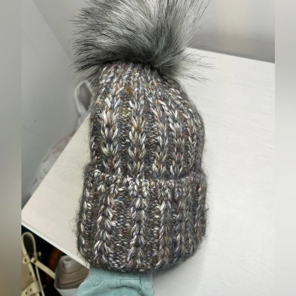 Norla Made In Canada Alpaca & Wool Blend Beanie With A Fluffy Pom Pom